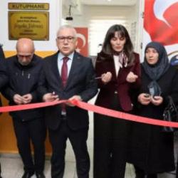 Şehit Polis Memuru Şeyda Yılmaz'ın ismi k&uuml;t&uuml;phaneye verildi