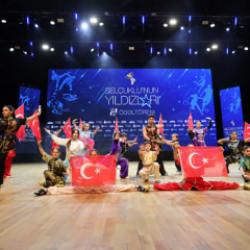 Sel&ccedil;uklu&rsquo;nun yıldızları &ouml;d&uuml;llendirildi