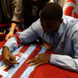 Trabzonspor'da zirve inancı pekişiyor! Onuachu&rsquo;dan şampiyonluk a&ccedil;ıklaması