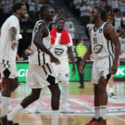 T&uuml;rk finali olmadı! Beşiktaş'ın rakibi belli oldu