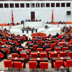 Yoklama isteyip giden vekilin maaşı kesilecek