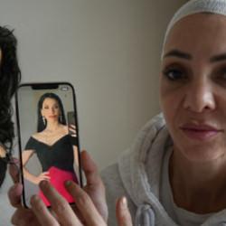 Y&uuml;z&uuml; par&ccedil;alanan annenin hukuk m&uuml;cadelesi: Hem darbedildi hem tehdit ediliyor