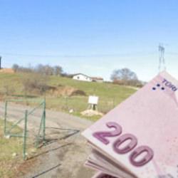24 yıldır &ccedil;ivi &ccedil;akılmadı: İstanbul'da 300 milyonluk tarla satışı