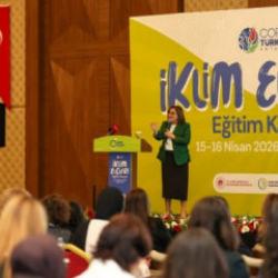 Başkan Şahin'den gen&ccedil;lere &ccedil;ağrı: İklim meselesi artık bir tercih değil zorunluluktur