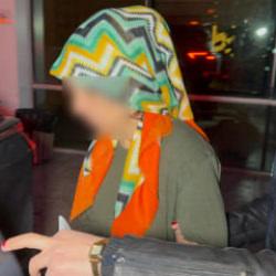 Samsun'da yeni doğan bebeği &ccedil;&ouml;pe atan kadın ifadesini değiştirdi! 5 g&uuml;n boyunca kovada...