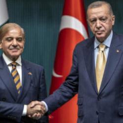 ABD-İran m&uuml;zakereleri &ouml;ncesi T&uuml;rkiye'ye s&uuml;rpriz ziyaret