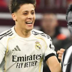 Arda G&uuml;ler Del Piero'nun 30 yıllık tahtını yıktı! Mesut &Ouml;zil'in rekorunu da kırdı