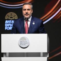 Bakan Fidan: B&ouml;lgenin savaşlara tahamm&uuml;l&uuml; kalmadı!