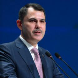 Bakan Kurum'dan "Yarısı Bizden" paylaşımı