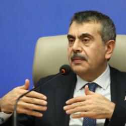 Bakan Tekin&rsquo;den Siverek'teki yaralı &ouml;ğretmen hakkında a&ccedil;ıklama