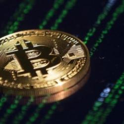 Bitcoin&rsquo;de kritik eşik test ediliyor: G&ouml;zler 80 bin dolarda