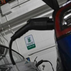 Elektrikli ara&ccedil;ta oyunun kuralları değişiyor! Sadece 9 dakikada full kapasite