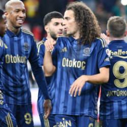 Fenerbah&ccedil;e Y&ouml;netimi g&ouml;z&uuml;n&uuml; kararttı! 5'te 5 yapılıp şampiyon olunursa tarihi prim kararı