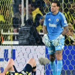 Fenerbah&ccedil;e'de Ederson a&ccedil;ıklaması! İşte takımın WhatsApp grubuna attığı mesaj