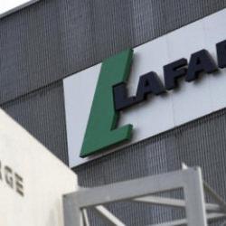 Ter&ouml;r &ouml;rg&uuml;t&uuml;ne destek olmuştu! Fransız &ccedil;imento firması Lafarge hakkında karar