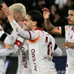 Galatasaray'ın yıldızlarından derbi s&ouml;zleri: Şampiyon olarak &ccedil;ıkacağız