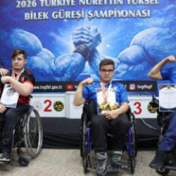 Bağcılarlı demir bileklerden b&uuml;y&uuml;k başarı: 14 madalya kazandılar