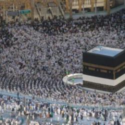 Hac yolcularına savaş tedbiri! Diyanet'ten &uuml;cret iadesi garantisi