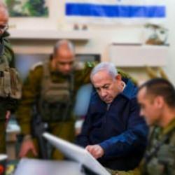 İsrail&rsquo;de se&ccedil;imler yaklaşırken Netanyahu ve Trump el ele: Koltuğu kurtarma harekatı