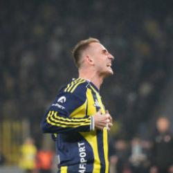 'Bu konuşmayı yapmak istemezdim' diyen Kerem Akt&uuml;rkoğlu helallik istedi