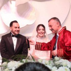 Milletvekili Veysel Tipioğlu'nun mutlu g&uuml;n&uuml;: Siyaset ve iş d&uuml;nyası bu d&uuml;ğ&uuml;nde buluştu