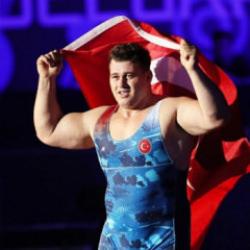 Rıza Kayaalp: Allah'a ş&uuml;k&uuml;rler olsun!