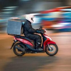 Scooter ve moto-kuryeler h&acirc;l&acirc; misafir mi?