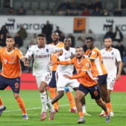 Trabzonspor i&ccedil;in zirveye yaklaşma fırsatı! Başakşehir ma&ccedil;ı &ouml;ncesi Mu&ccedil;i ve Onuachu sevinci