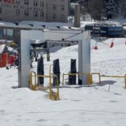 Uludağ'da nisan s&uuml;rprizi: 1.5 metre kar var, oteller kapalı!