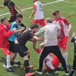 Gaziantep ekibi Diyarbakır&rsquo;ı 5-2 mağlup etti, karşılaşma sonrası saha karıştı