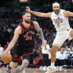 12 ma&ccedil;lık k&ouml;t&uuml; seri sona erdi! Toronto pes etmedi