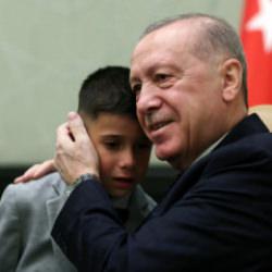 23 Nisan'da K&uuml;lliye'de duygusal anlar! Erdoğan g&ouml;zyaşlarını tutamadı