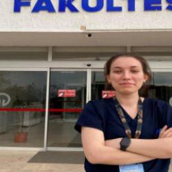 25 yaşındaki gen&ccedil; doktorun kahreden &ouml;l&uuml;m&uuml;! 