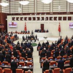 6 yaşındaki &ccedil;ocuklar kumar i&ccedil;erikli oyunlar oynuyor: Komisyonda &ccedil;arpıcı veriler