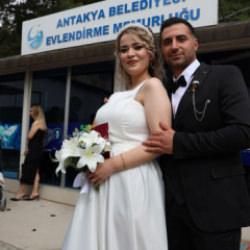 Gen&ccedil;lere 250 bin TL m&uuml;jdesi! 27 bin &ccedil;ift i&ccedil;in &ouml;demeler başladı