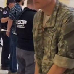 ABD kongresinde hareketli dakikalar: Savaş karşıtı gazilere g&ouml;zaltı