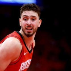 Alperen Şeng&uuml;n'&uuml;n double-double'ı yetmedi! Lakers Houston karşısında 3-0 &ouml;ne ge&ccedil;ti