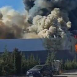 Ankara'da boya fabrikasında yangın: Bir iş&ccedil;i hayatını kaybetti!