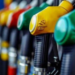 Ara&ccedil; sahiplerine m&uuml;jde! Akaryakıta indirim geldi