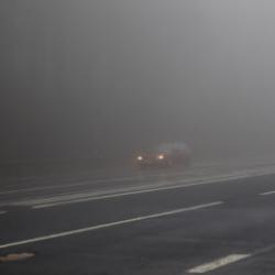 Bolu Dağı&rsquo;nda yoğun sis: G&ouml;r&uuml;ş 30 metreye d&uuml;şt&uuml;