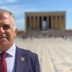 CHP'de bir istifa kararı daha!