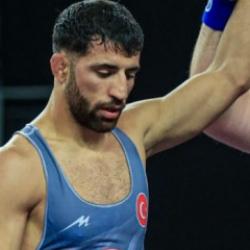 Hedef Avrupa şampiyonluğu! Milli g&uuml;reş&ccedil;imiz finalde