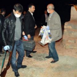 Fatma &ouml;l&uuml; bulunmuştu: 12 yıllık sır &ccedil;&ouml;z&uuml;ld&uuml;! Anne ve &uuml;vey kardeşi tutuklandı