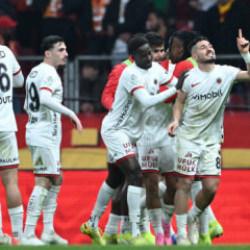Aslan evinde kabusu yaşadı! Gen&ccedil;lerbirliği, Galatasaray'ı kupadan eledi