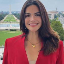 İngiltere, ABD&rsquo;li Valentina Gomez'in &uuml;lkeye girişini yasakladı