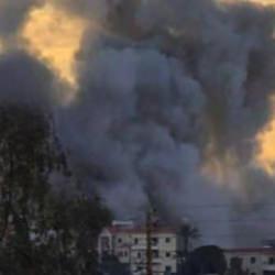 İsrail L&uuml;bnan'da ateşkesi yine  ihlal etti! &Uuml;lkeye bomba yağdırdı