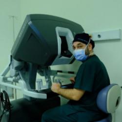 Kalp cerrahisinde yeni d&ouml;nem: Ameliyatların y&uuml;zde 80-90'ı bu şekilde yapılıyor!