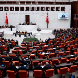 Meclis son 16 yılda 494 kanun &ccedil;ıkardı