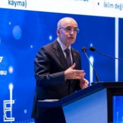 Mehmet Şimşek&rsquo;ten savaşlar ve belirsizlikler ortamında g&uuml;ven verici mesajlar