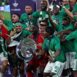 Merih Demiral'ın takımı Al Ahli Asya'nın en b&uuml;y&uuml;ğ&uuml;! &Uuml;st &uuml;ste 2. kez kazandılar